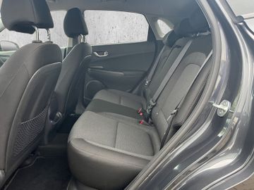 Hyundai Kona Elektro Kam.+LED+Navi+SHZ+ACC+PDC+SpurH+AUT