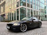 BMW Z4 Coupé 3.0si - - BMW Z4 mit Benzin-Antrieb: Sportwagen, Automatik