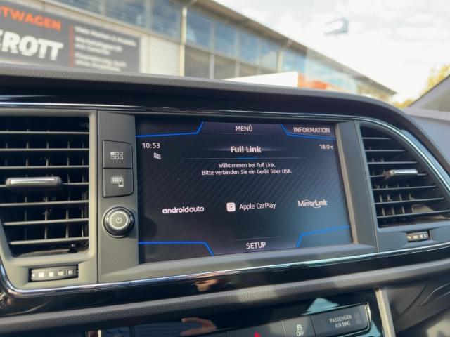Seat Leon ST Cupra 290 2.0 TSI DSG Navi ACC FullLink