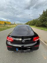 Mercedes-Benz C 250 d 4MATIC AMG Line Autom. AMG Line - Mercedes-Benz C 250: 4matic