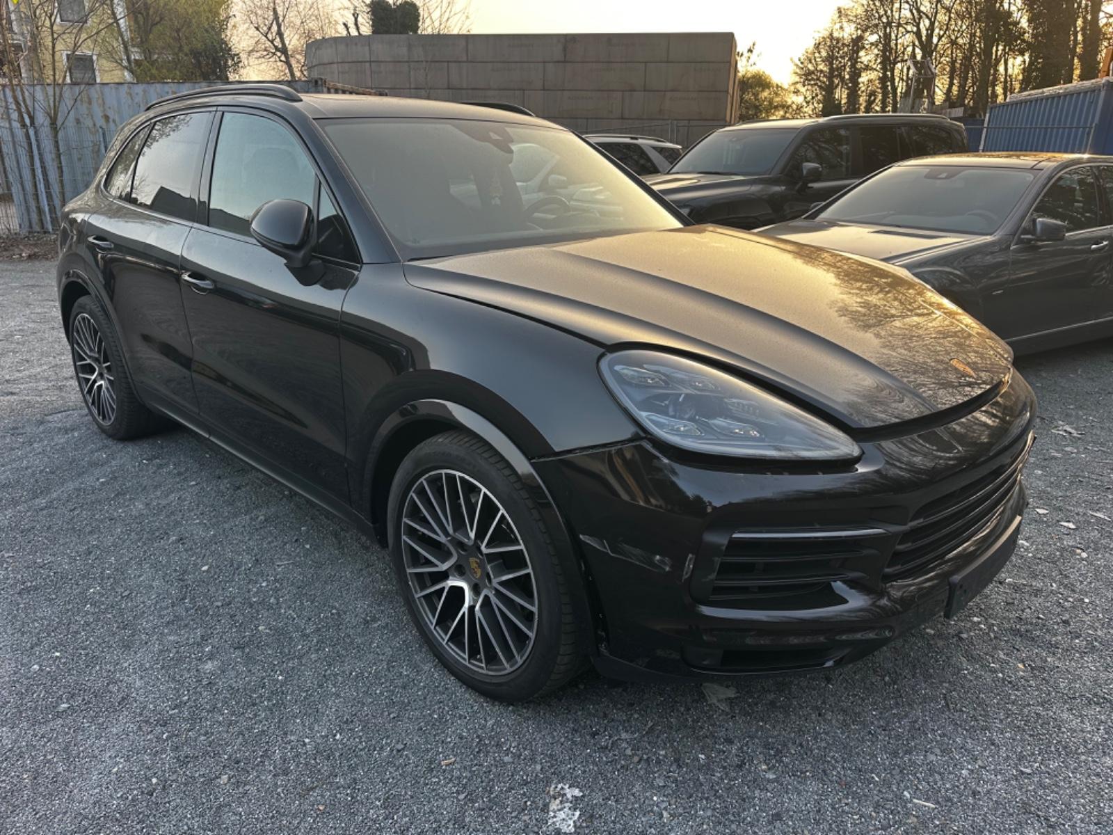 Porsche Cayenne PANO*18-WEGE*SITZKLIMA*CHRONO*BOSE*360°