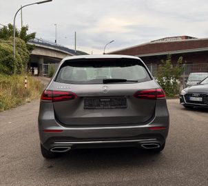 Mercedes B 180 - 6