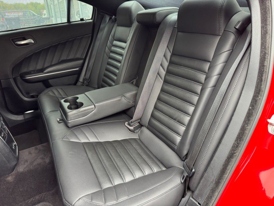 Fahrzeugabbildung Dodge Charger 3.6 Pentastar mit LPG Leder Kamera