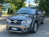 Fiat Freemont 2.0 Mjt 170 CV 4x4 aut. Park Avenu - graue Fiat Freemont