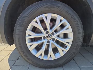 Volkswagen Touareg - 9
