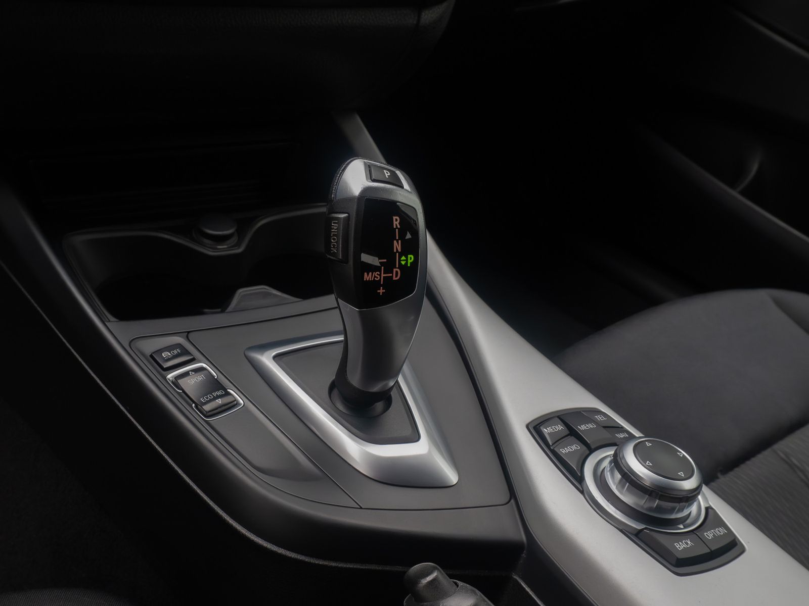 Fahrzeugabbildung BMW 116i Aut NaviBusiness Sitzheizung Freisprecheinr