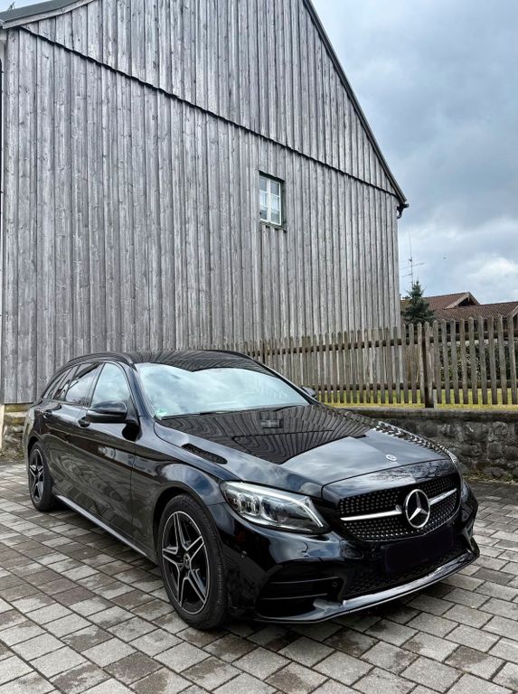 Image of Mercedes-Benz C 220