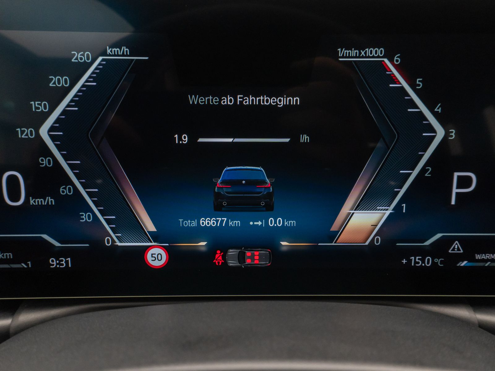 Fahrzeugabbildung BMW 318d Kamera DAB HUD Stop&Go DrivAssist Adapt.LED