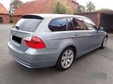BMW 330xi touring - - gebrauchte BMW 3er Reihe aus dem Jahr 2005