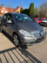 Mercedes-Benz A 170 Avantgarde, Blue Eff. Jahreswagenzustand - Mercedes-Benz A 170: Avantgarde