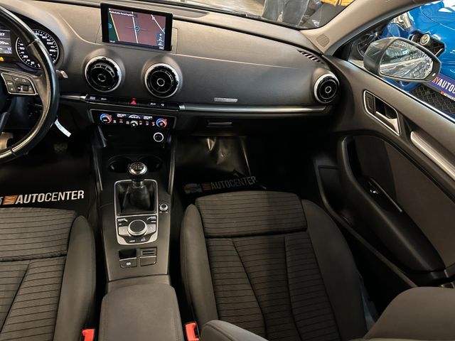 MYAUTOCENTER – Gebraucht- und Jahreswagen mit Werkstattservice in Pfaffenhofen Audi A3 Sportback sport *1. Hand*Klima*Navi*Xenon*BT*