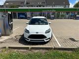 Ford Focus 2,0 EB ST Leder-Exklusiv-Paket Turnier ST - Ford Focus aus 2013: ST