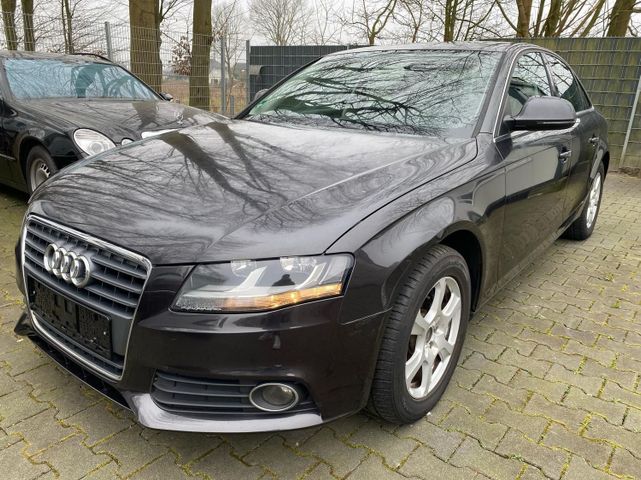 Audi A4 Attraction Sitzheiz Multi PDC Freispr