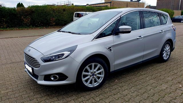 Ford S-Max 2,0 TDCi 110kW Titanium Titanium