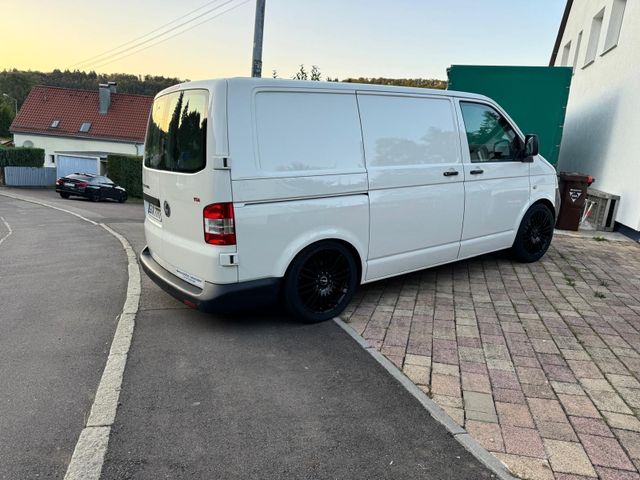 Volkswagen VW T5 Transporter 2,5 TDI 195Ps