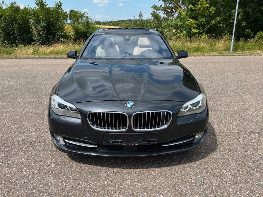BMW 530 d xDrive Lim. VOLLAUSSTATTUNG/ 2. Hand