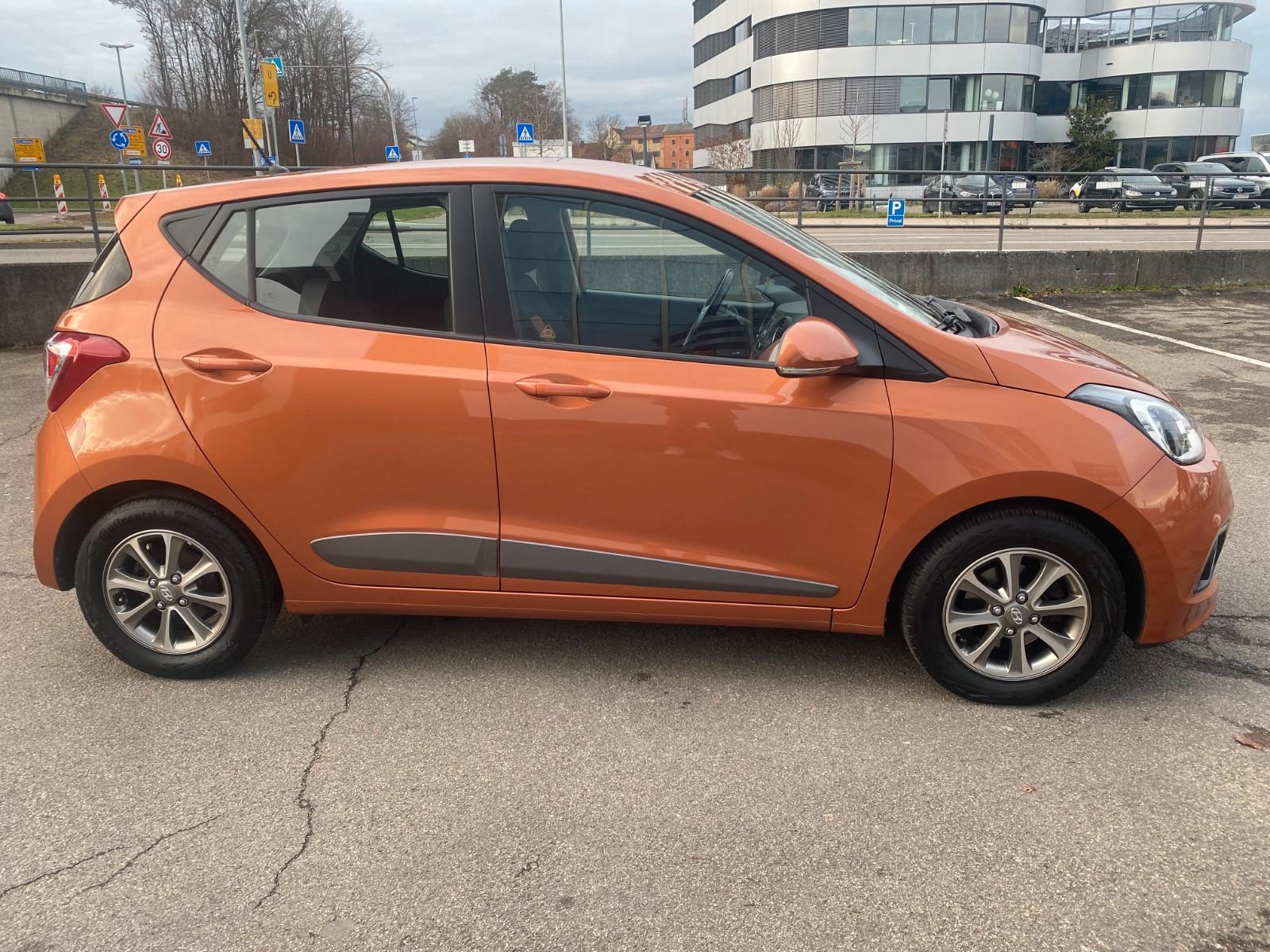 Hyundai i10 Style 1.2-KLIMAAUTO-EURO 6-PDC-ALU