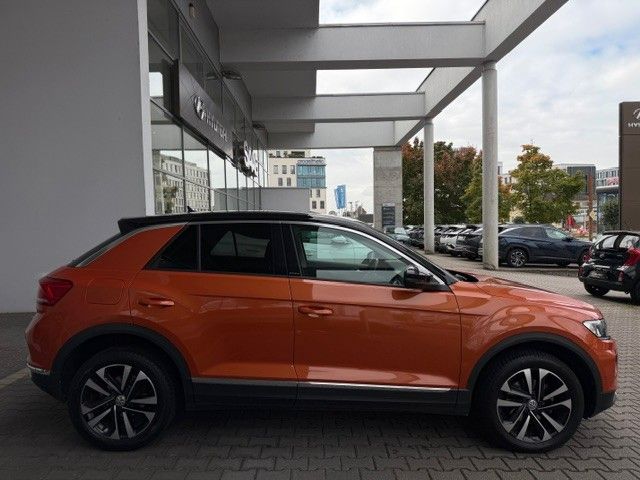 Fahrzeugabbildung Volkswagen T-Roc IQ Drive 116PS PDC/Navi/SHZ/AHK!