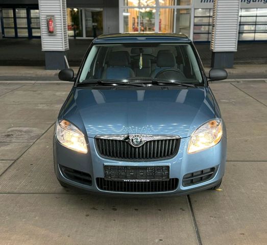 Skoda Śkoda Fabia 2 / TÜV 04/25 WINTERAUTO