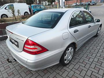 2004 Mercedes-BENZ C 180 照片 3