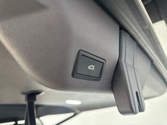 VW T7 Multivan Edition eHybrid lang Pano IQ ACC 360