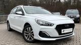 Hyundai i30 CW Trend 1.Hand/LED/ACC/Rückfahrkamera/E6dT - Hyundai i30 mit Diesel-Antrieb: Kombi, Automatik, 1.6