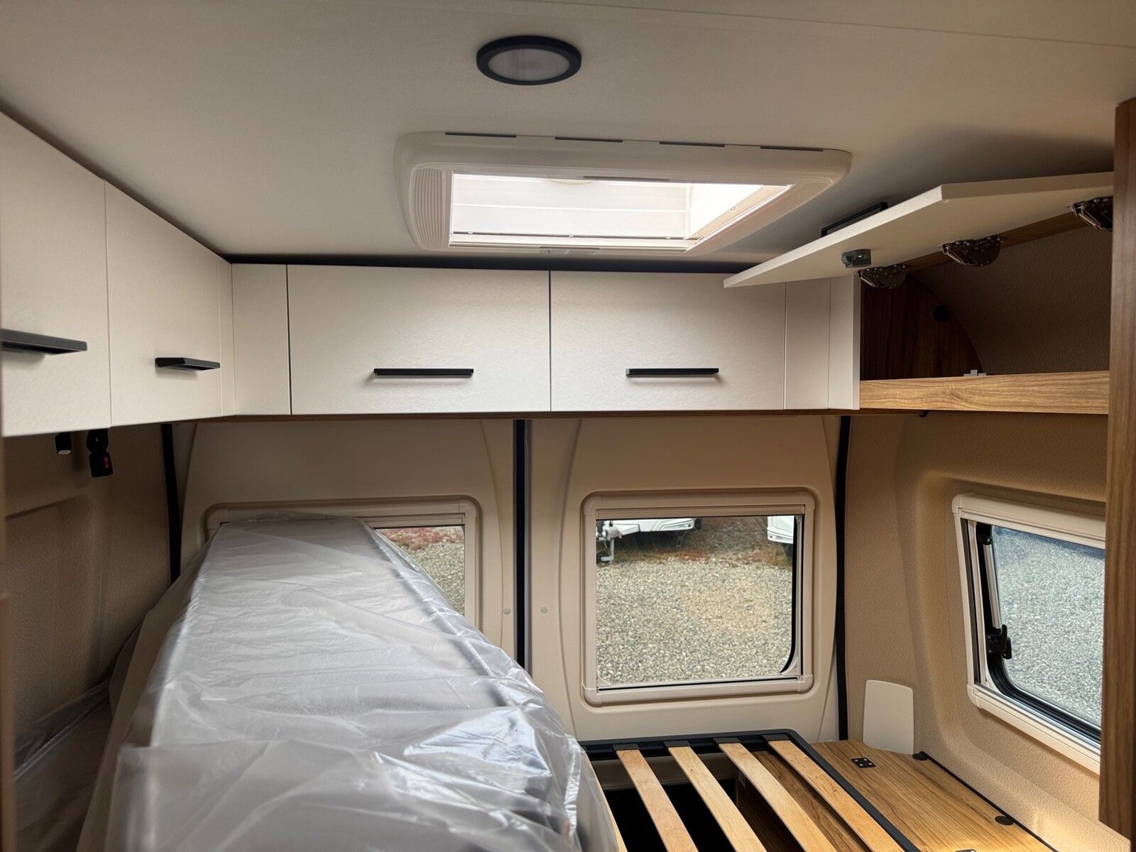 Fahrzeugabbildung Karmann Dexter DE 580 140 PS / Concept Paket