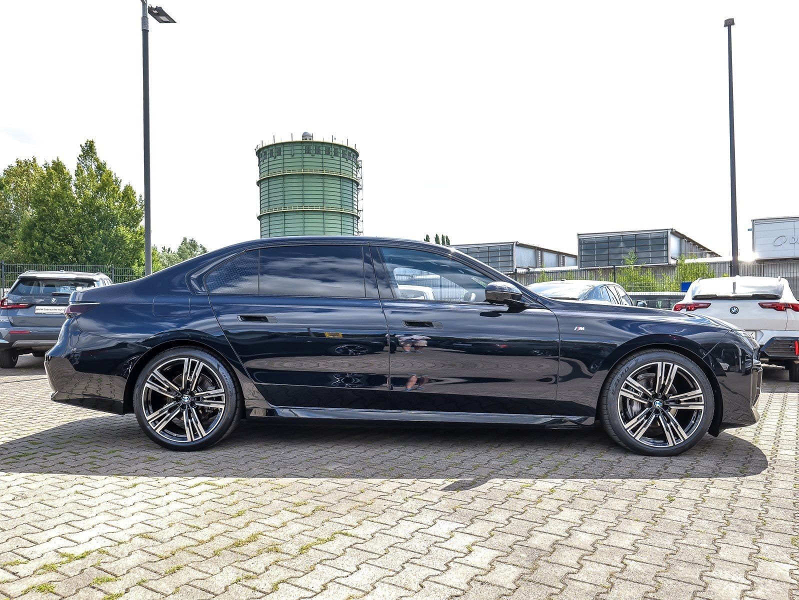 BMW 740 - Bild 10