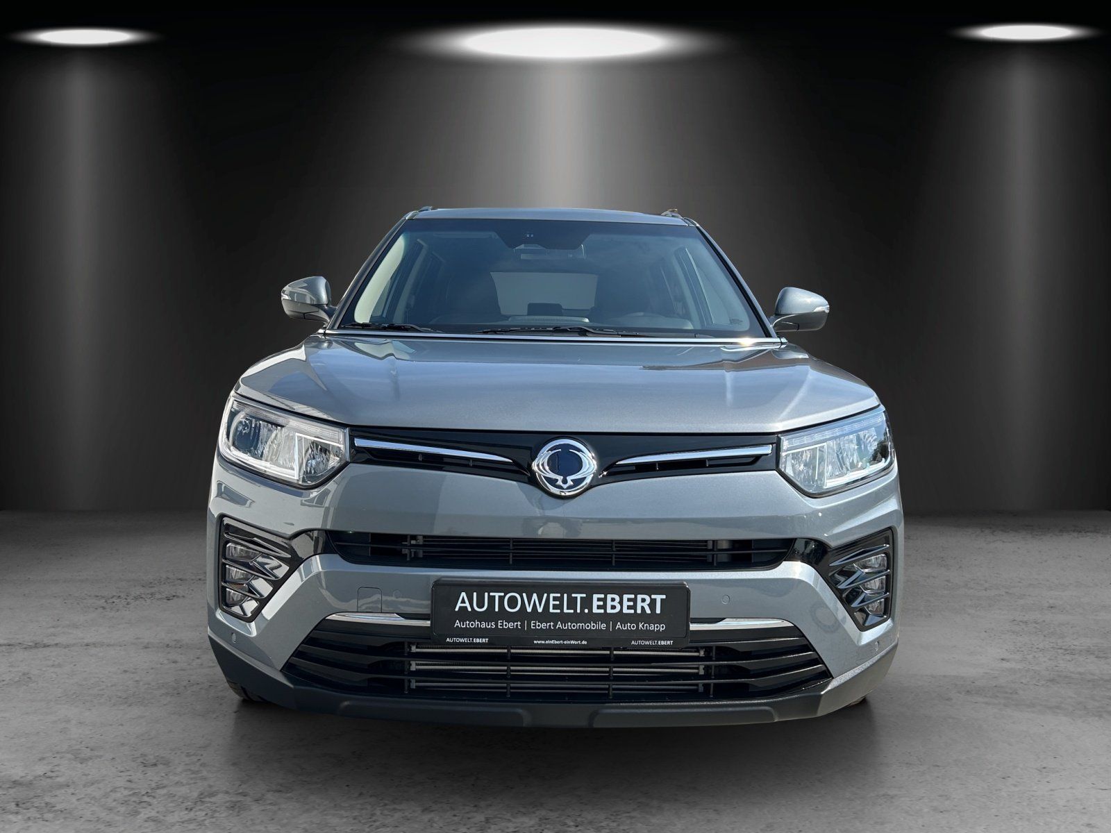 Fahrzeugabbildung Ssangyong Tivoli Sapphire 1.5 T-GDI Aut./4WD/SHZ/DSG/NAVI/