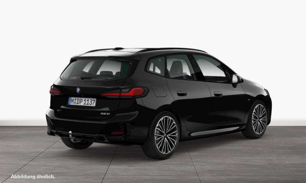 BMW 223 Active Tourer - Bild 3