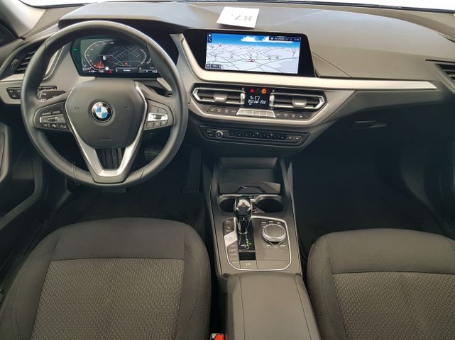 Fahrzeugabbildung BMW 220d Gran Coupé xDrive Live Cock+Kamera+HUD+ACC