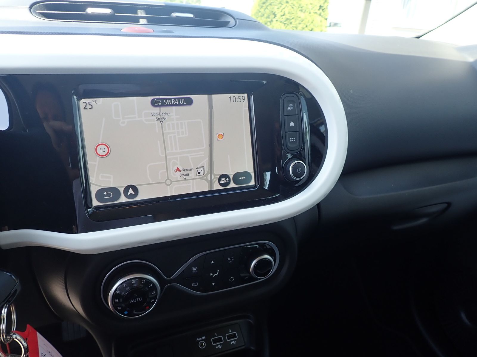 Fahrzeugabbildung Renault Twingo Equilibre SCe 65