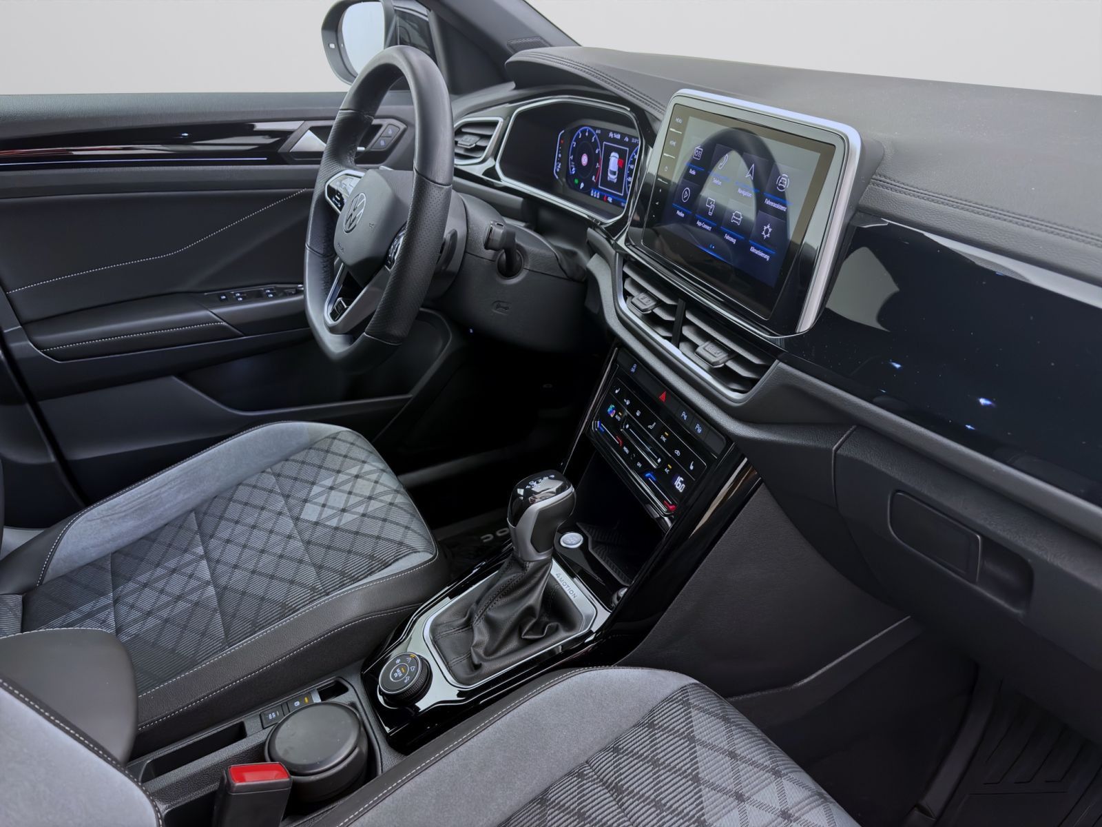 Volkswagen T-Roc - Bild 18