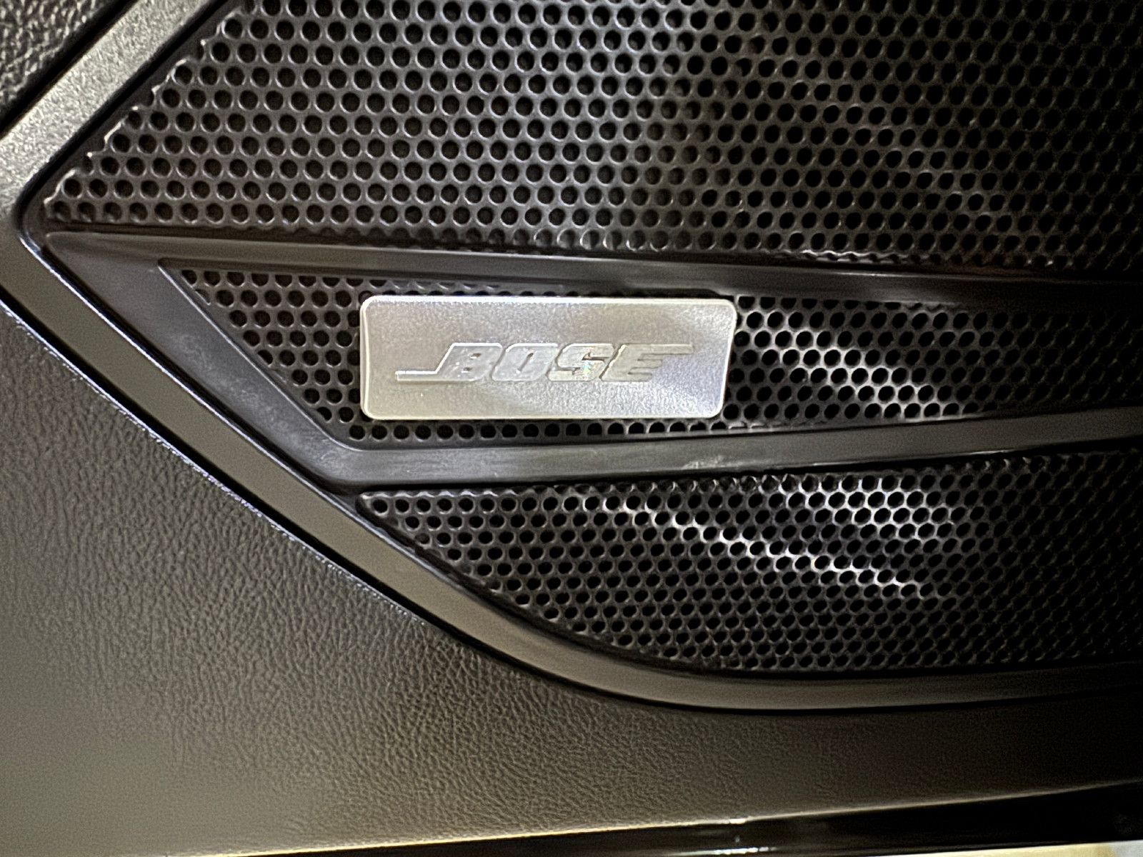 Fahrzeugabbildung Opel Insignia B Sports Tourer GSi 4X4 OPC PERFORMANCE