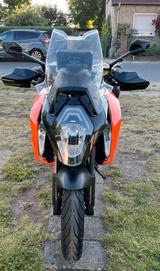 KTM 1290 Super Duke GT - KTM DUKE