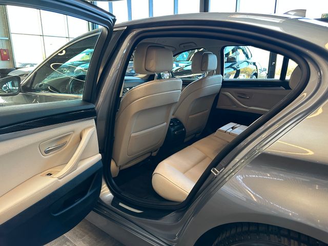 MYAUTOCENTER – Gebraucht- und Jahreswagen mit Werkstattservice in Pfaffenhofen BMW 520 d *BiXenon*Leder Dakota*Navi*PDC
