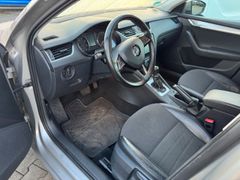 Fahrzeugabbildung Octavia Combi Elegance 1.8 TSI