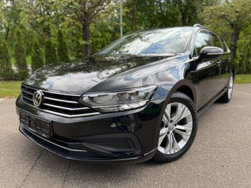 Volkswagen Passat Variant - 1