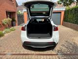 Tesla Model Y Long Range Dual Motor AWD, AHK  - Tesla Model Y Gebrauchtwagen