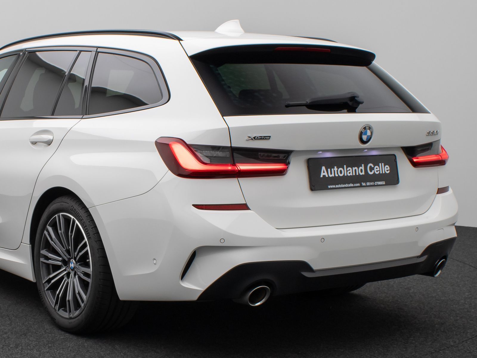 Fahrzeugabbildung BMW 330i xD M Sport Laser DAB Lenkrhzg Komfort Alarm