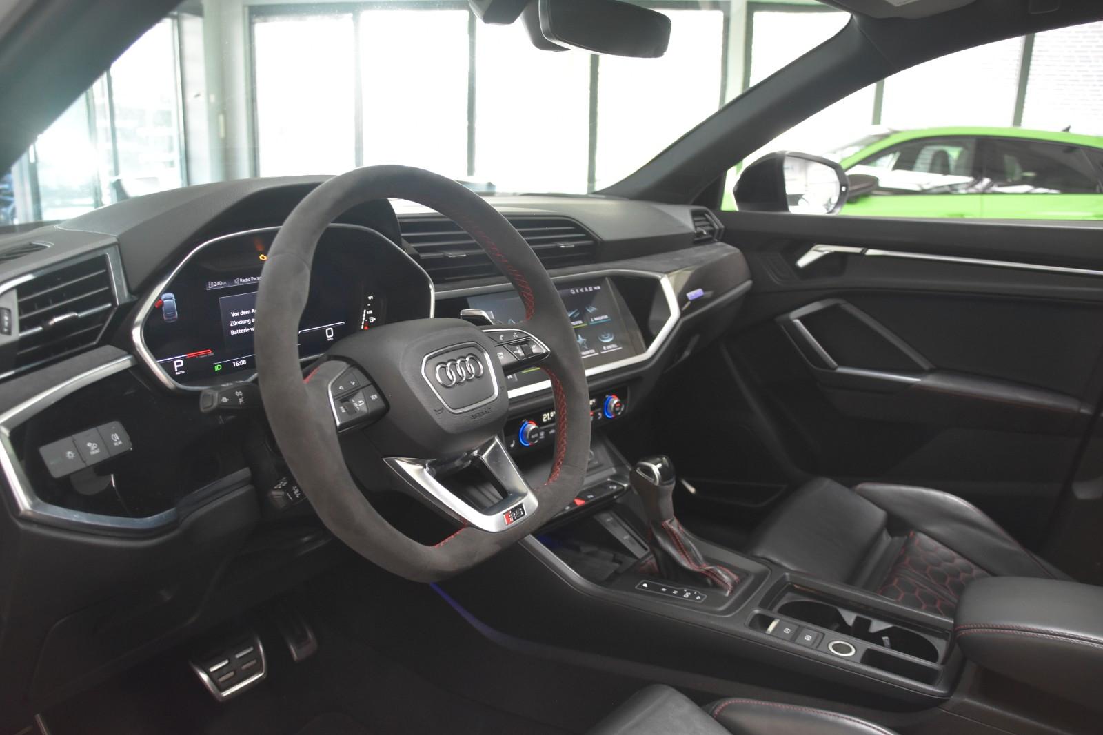 Audi RSQ3 Sportback Matrix-LED 360°Kamera Pano AHK