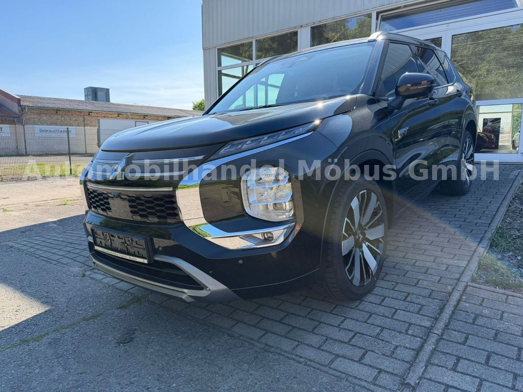 Image of Mitsubishi Outlander