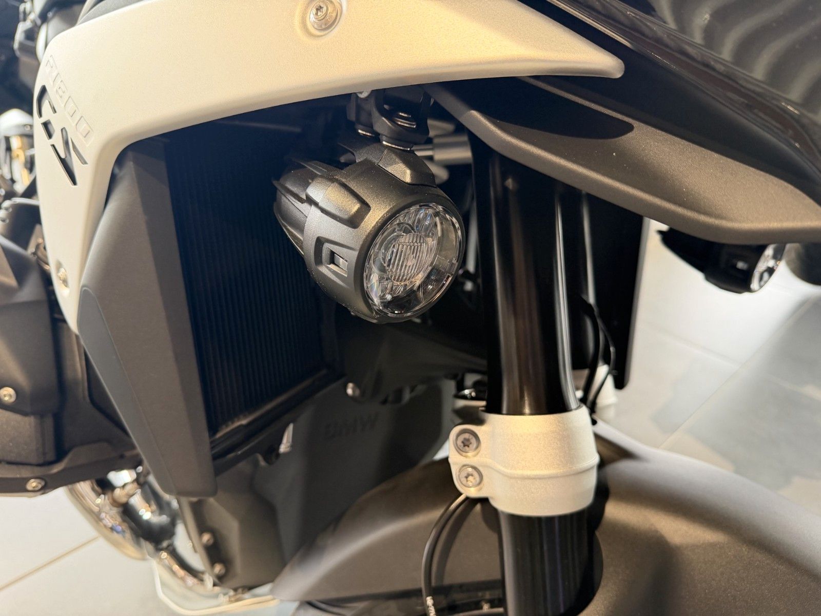 Fahrzeugabbildung BMW R 1300 GS ASA Triple Black, Voll inkl. Zusatz