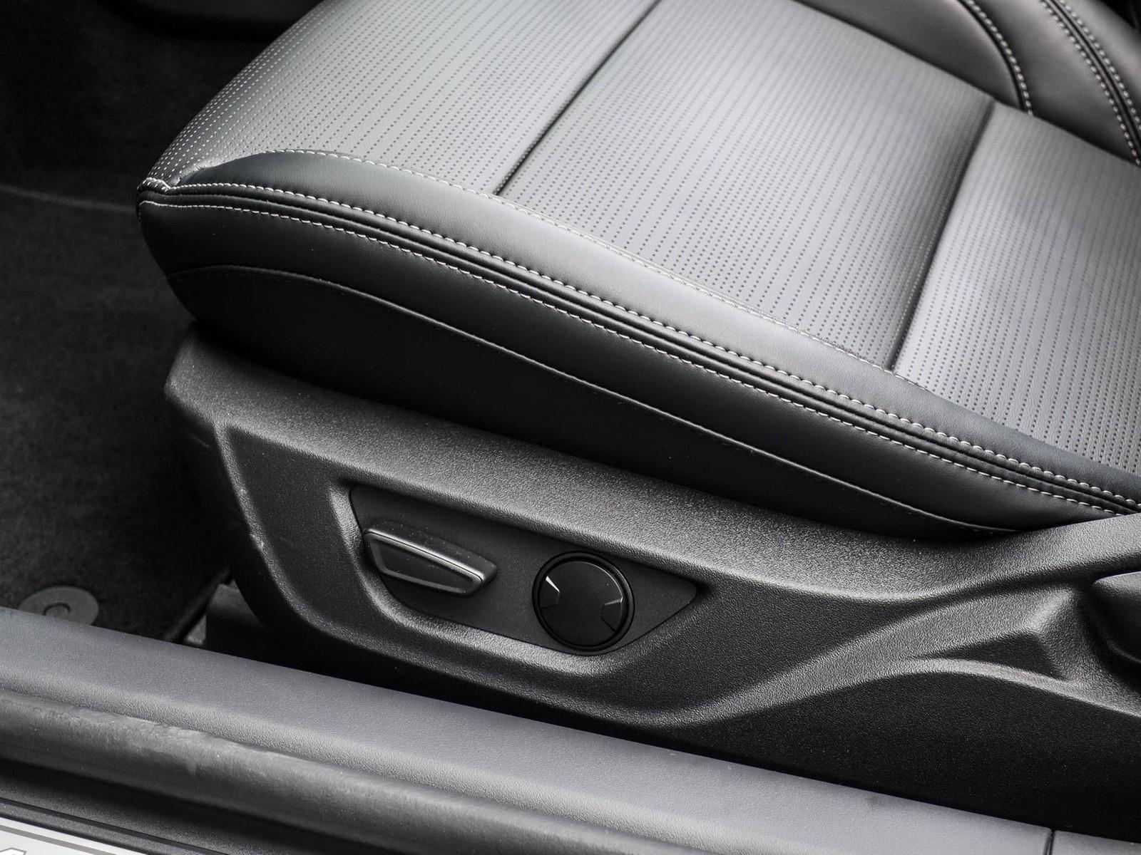 Ford Mustang GT Cabrio Handschalter 5.0 Ti-VCT V8 328