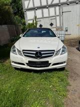 Mercedes-Benz E200 - Mercedes-Benz 200 aus 2010