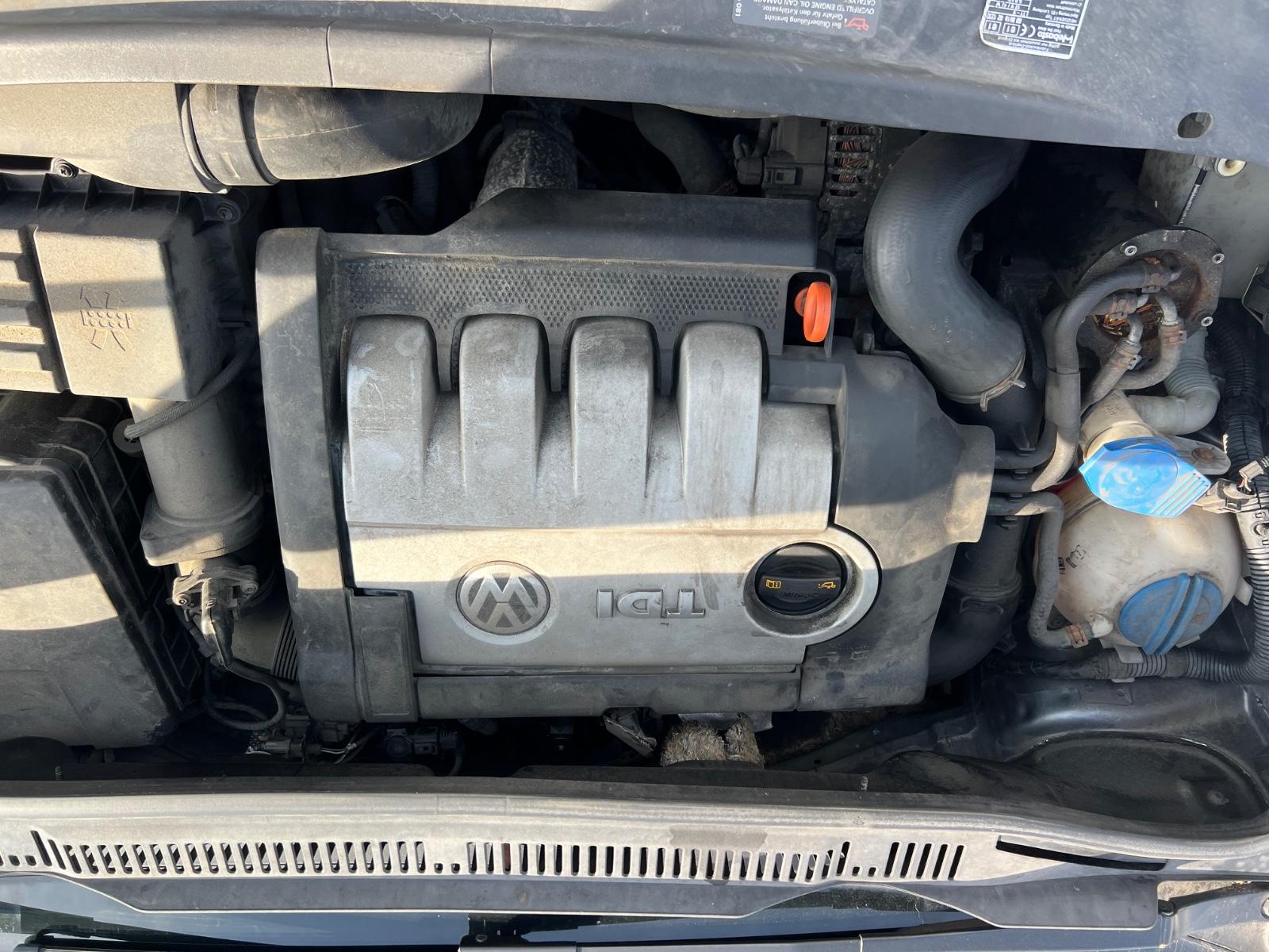Volkswagen Touran 2006 — photo 11