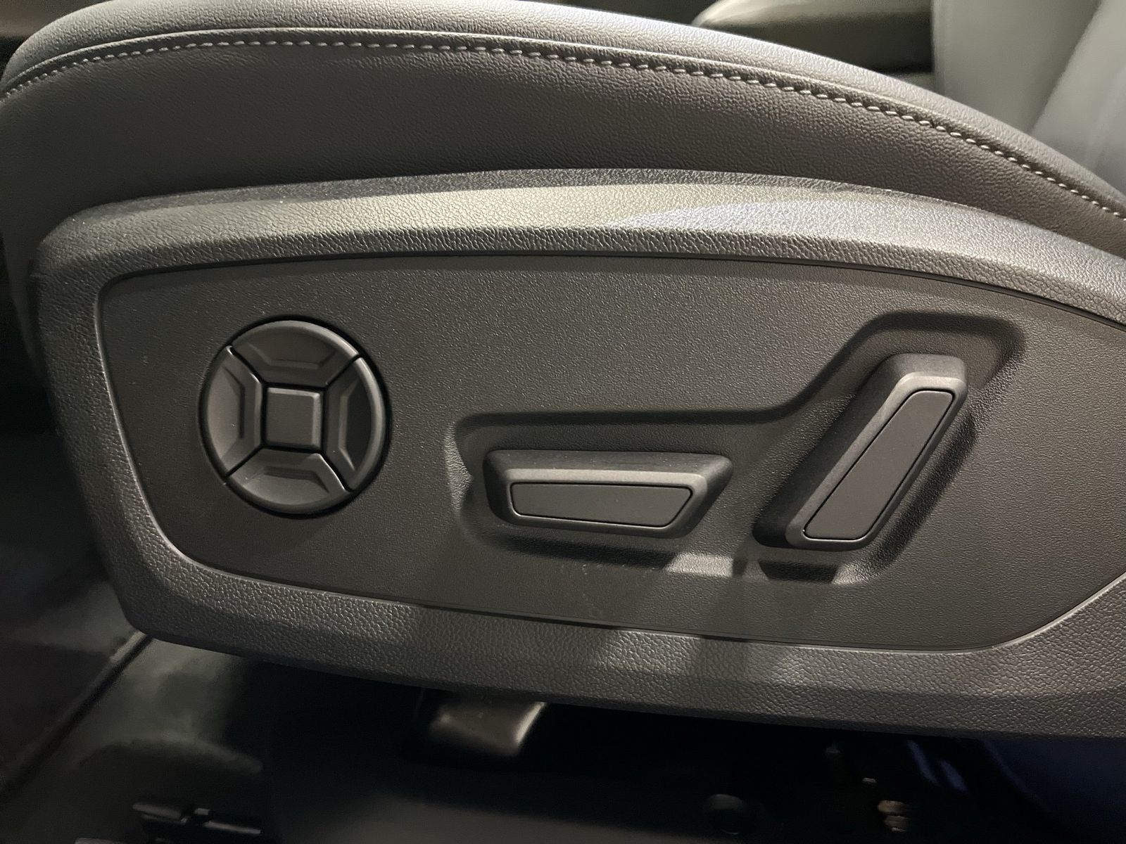 Audi A6 - Bild 14
