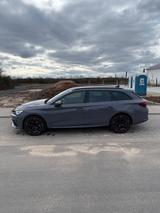 Cupra Leon 1.4 e-HYBRID 150kW DSG Sportstourer - - Cupra Leon von privat