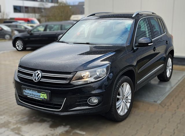 Volkswagen Tiguan 1,4 TSI Sport&Style Navi PDC SHZ AHK