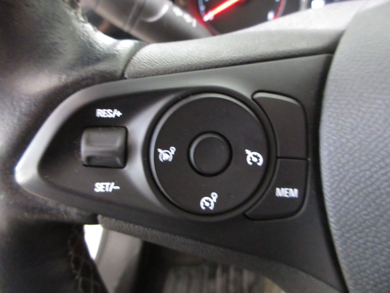 Fahrzeugabbildung Opel Corsa F Edition 1.2T  NAVI/PDC/ALU/MULTIMEDIA